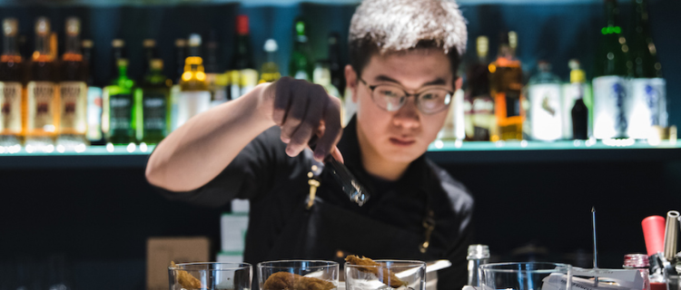 Oportunidad de negocio: Happy Hours a domicilio Oportunidad de negocio: Happy Hours a domicilio
