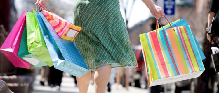 ¿Sabes cuál es el canal de compra de ropa más importante en Perú?