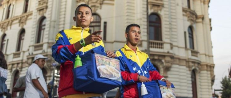 VENEZOLANOS EN EL PERÚ SE REVELAN COMO GRANDES VENDEDORES VENEZOLANOS EN EL PERÚ SE REVELAN COMO GRANDES VENDEDORES
