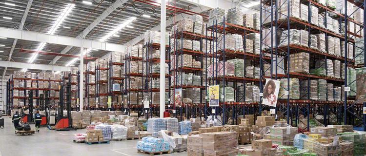 Mejora la gestión de los centros de distribución Mejora la gestión de los centros de distribución