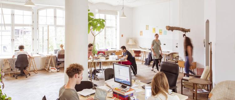 Conoce los 8 beneficios de trabajar a distancia