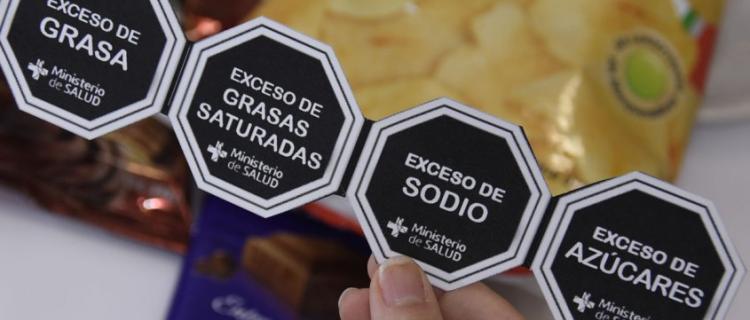 En Perú ya hay productos con el octógono nutricional en sus empaques