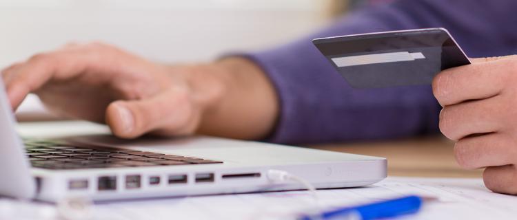 Ocho de cada 10 shoppers online son influenciados por redes sociales
