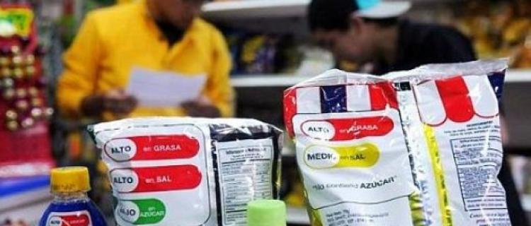 El semáforo nutricional fue aprobado en la Comisión de Defensa del Consumidor
