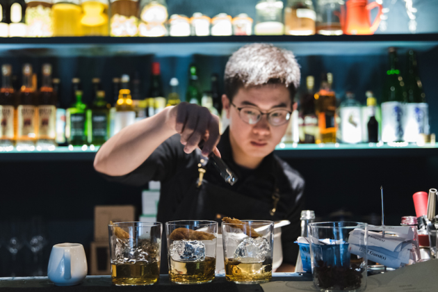 Oportunidad de negocio: Happy Hours a domicilio Oportunidad de negocio: Happy Hours a domicilio