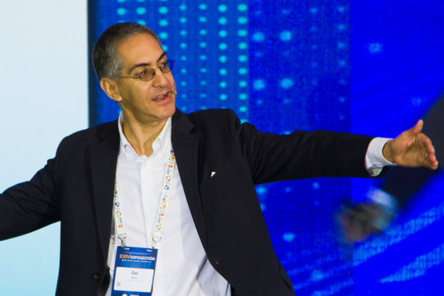 “Debes tener un equipo que crea en el cambio e identificar a quienes quieran impedirlo” “Debes tener un equipo que crea en el cambio e identificar a quienes quieran impedirlo”