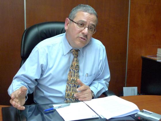 “HAY QUE PENSAR EN LOS TRABAJADORES COMO ELEMENTO CENTRAL DE LA PRODUCCIÓN” “HAY QUE PENSAR EN LOS TRABAJADORES COMO ELEMENTO CENTRAL DE LA PRODUCCIÓN”