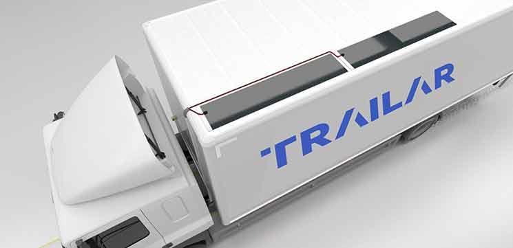 Un gigante del transporte ha empezado a recargar sus camiones con energía solar Un gigante del transporte ha empezado a recargar sus camiones con energía solar