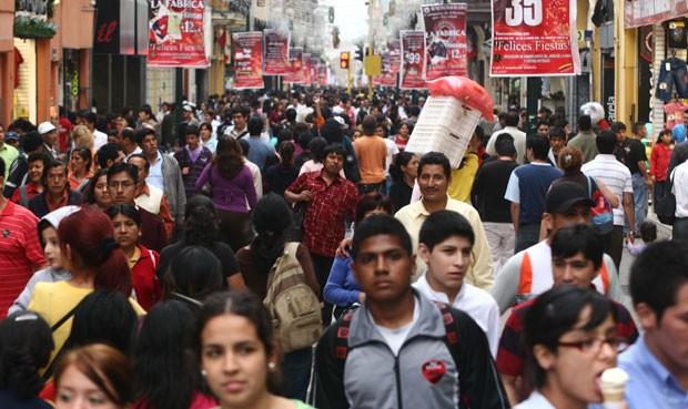¿En qué gasta la clase media en el Perú? ¿En qué gasta la clase media en el Perú?