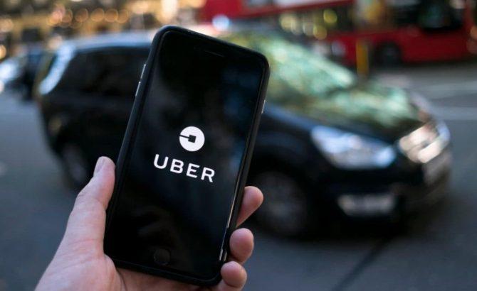 La Comisión de Transporte del Congreso aprueba regular a Easy, Uber, Beat y otros aplicativos La Comisión de Transporte del Congreso aprueba regular a Easy, Uber, Beat y otros aplicativos