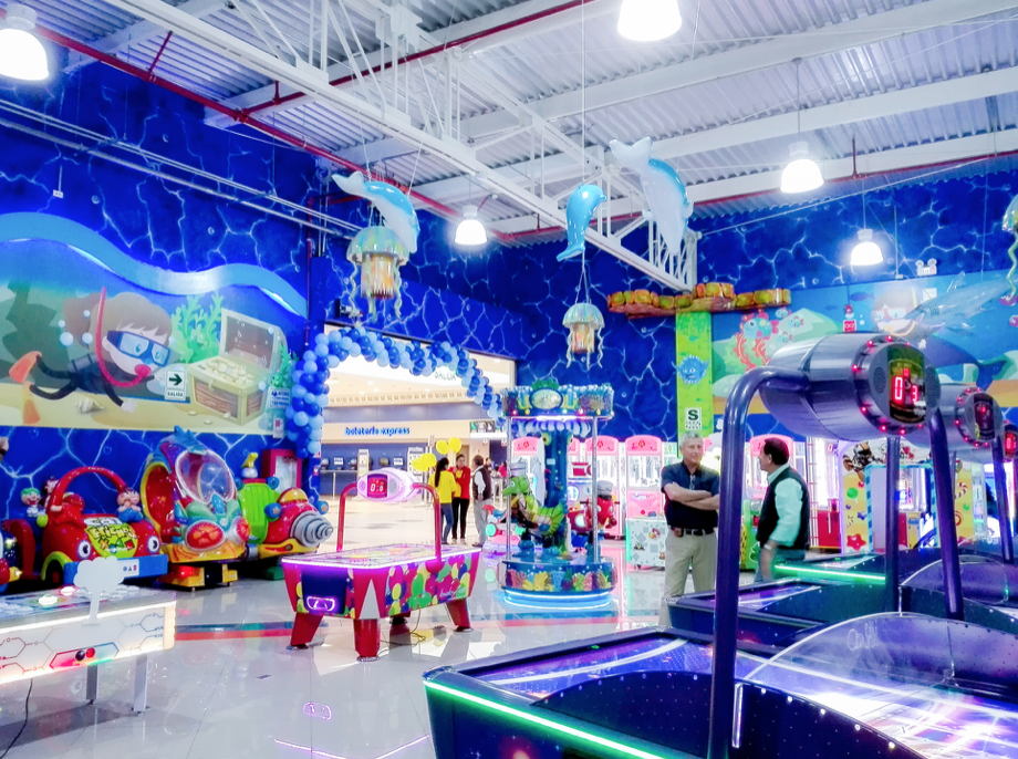 Fantasy Park abrió su primer local temático en Villa El Salvador Fantasy Park abrió su primer local temático en Villa El Salvador