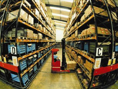 Volviendo al core: empresas logísticas tercerizan almacenamiento y transporte Volviendo al core: empresas logísticas tercerizan almacenamiento y transporte