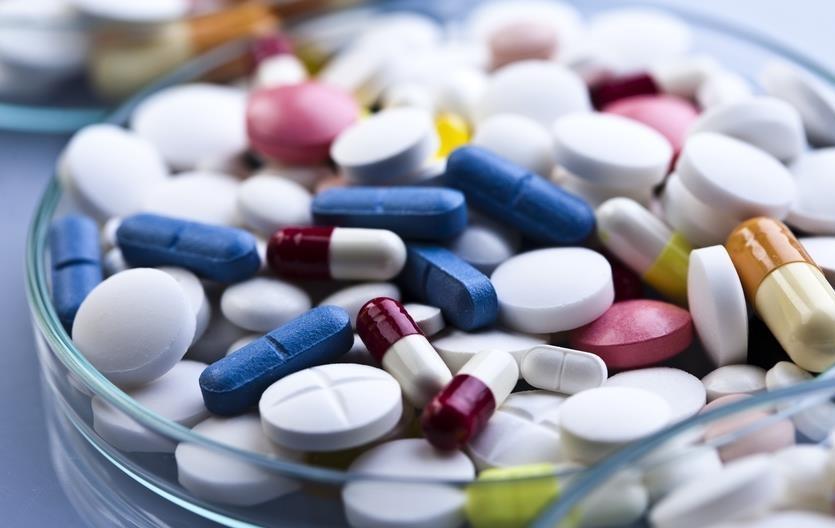 Elaborarán proyecto para imponer topes a los precios de medicamentos Elaborarán proyecto para imponer topes a los precios de medicamentos