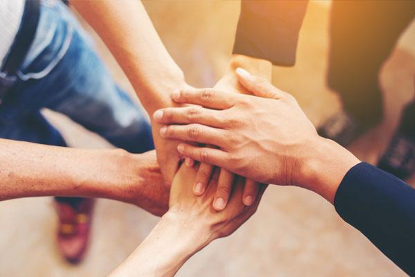 CINCO MANERAS DE CONSTRUIR UNA EMPRESA PRÓSPERA CINCO MANERAS DE CONSTRUIR UNA EMPRESA PRÓSPERA