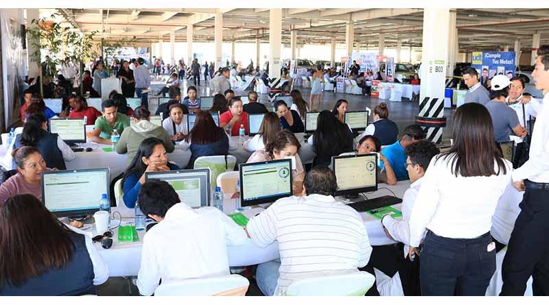 Sunat: Formalización de trabajadores crece 2.6% en los primeros meses del año Sunat: Formalización de trabajadores crece 2.6% en los primeros meses del año